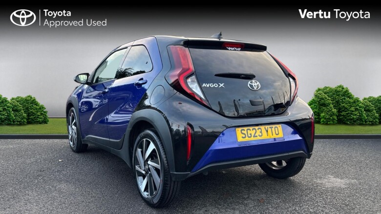 Toyota Aygo X 1.0 VVT-i Edge 5dr Petrol Hatchback